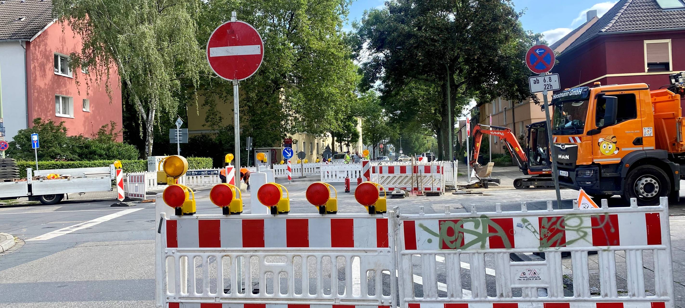 Gasleitung in Essen kaputt - Kreuzung gesperrt