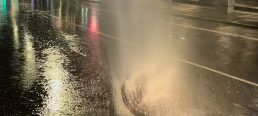 Unwetter in Essen: Vollgelaufene Keller und überflutete Straßen