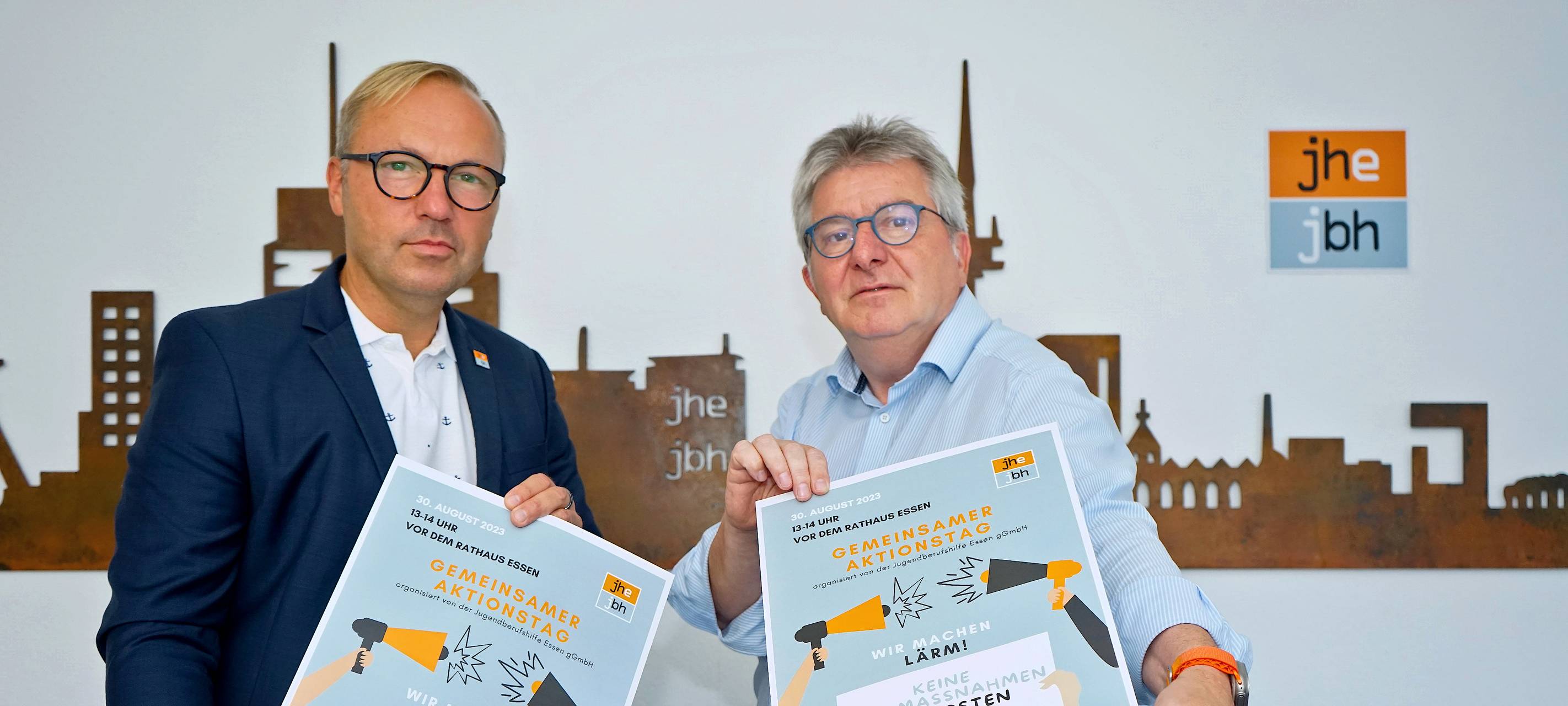 Lautstarker Protest in Essen für Jugendliche gegen neues Gesetz