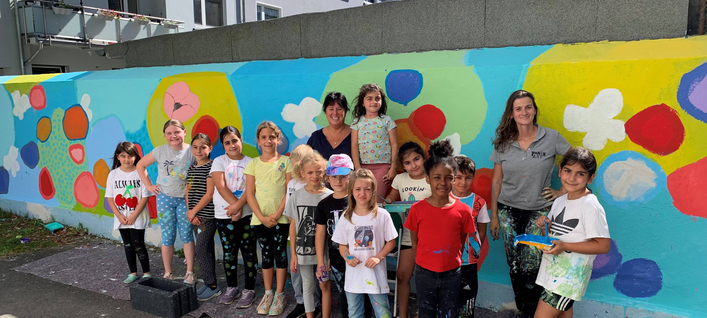 Schüler in Essen verschönern ihre Schule