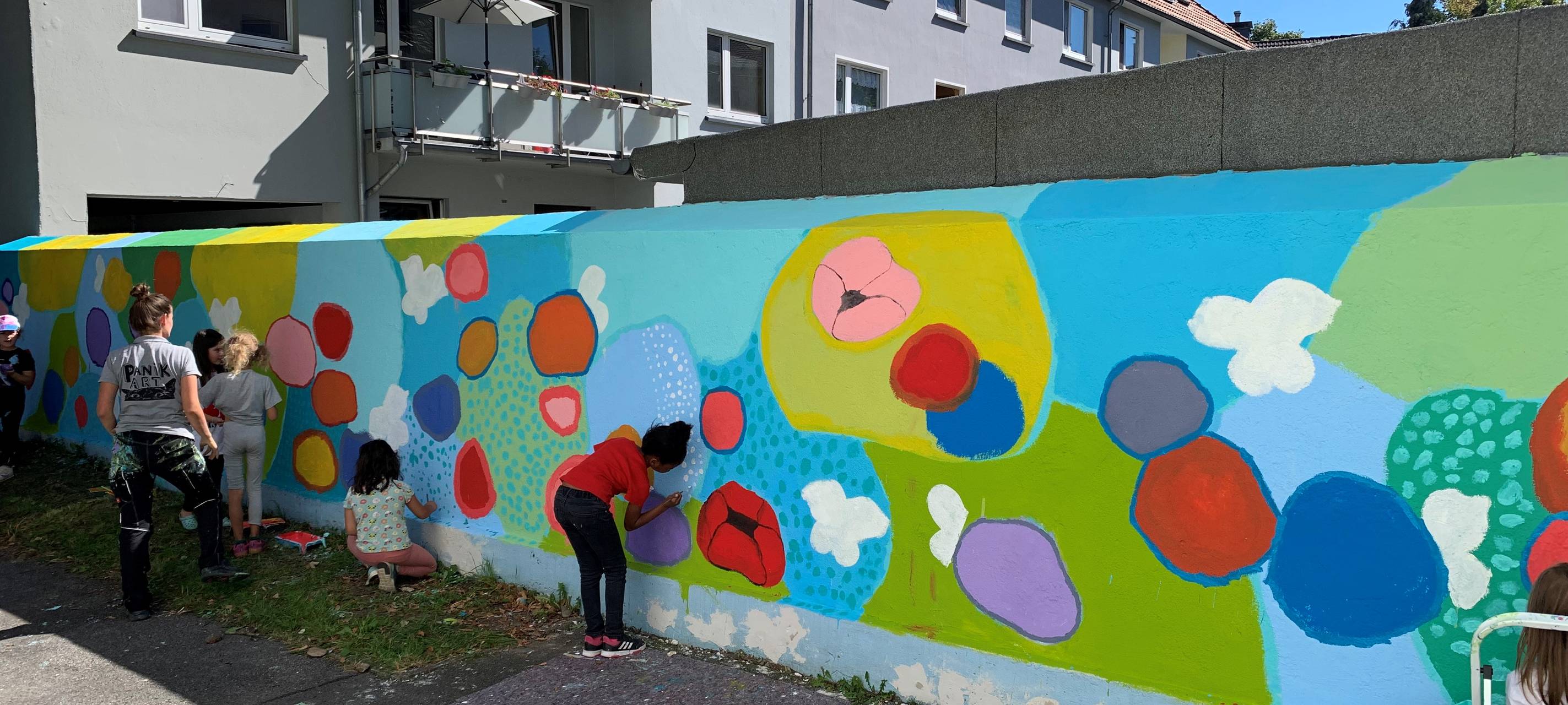 Schüler in Essen verschönern ihre Schule