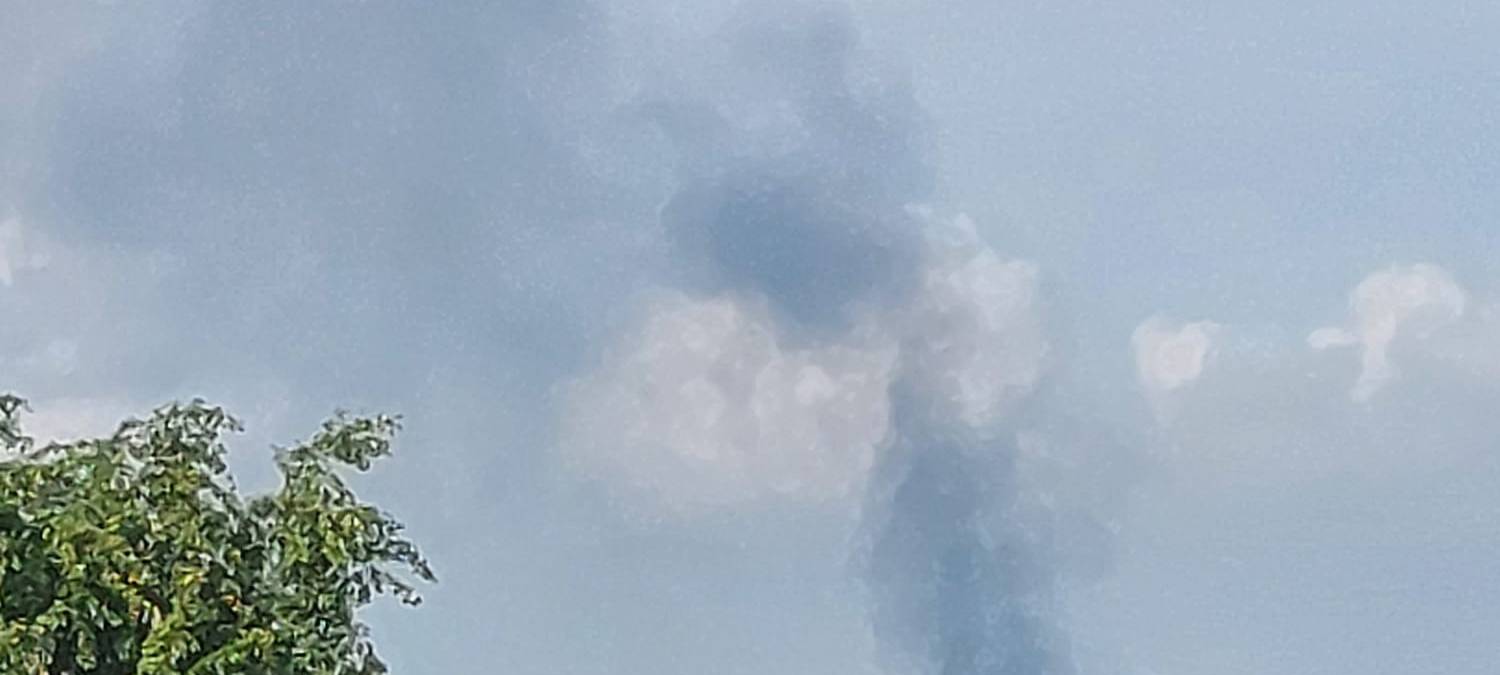 Rauchwolke von Essen aus - Brand in Gelsenkirchen