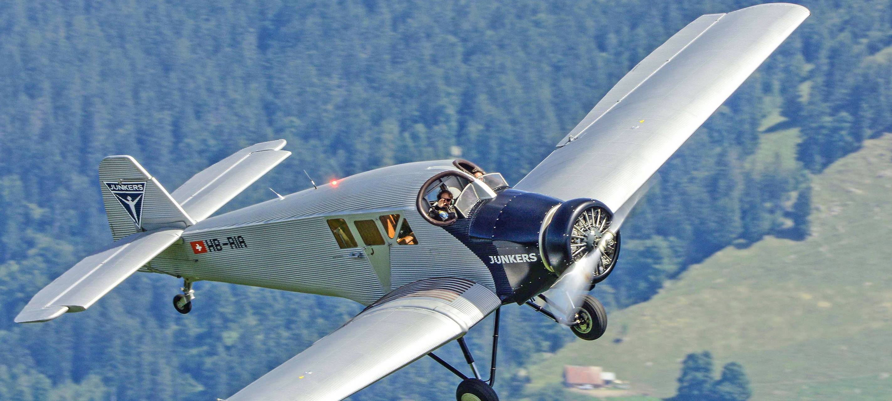 Rundflüge über Essen mit legendärem Flugzeug