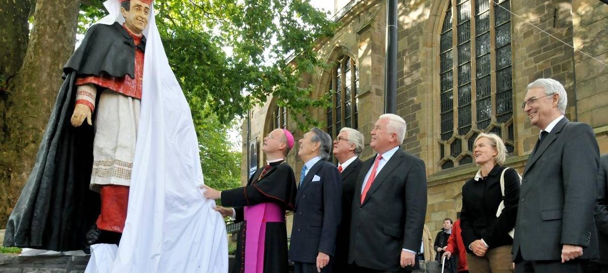 Missbrauchsvorwürfe in Essen: Anschuldigungen gegen ehemaligen Bischof