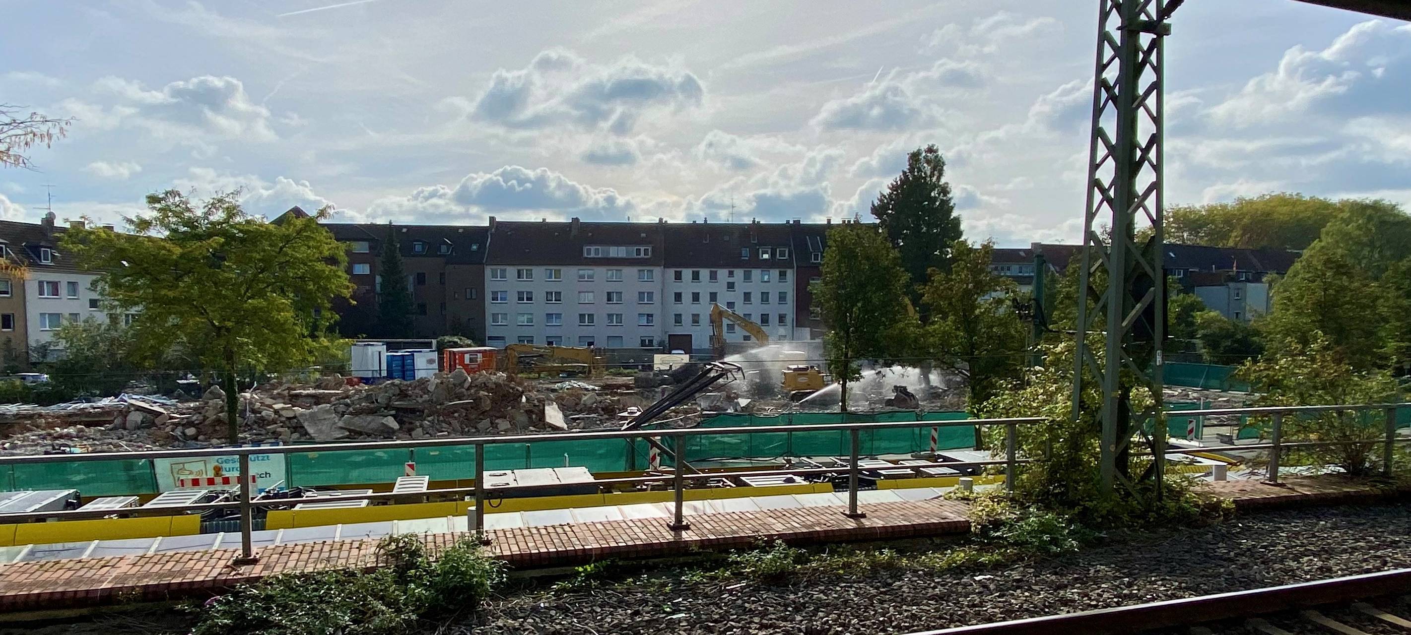 Bauruine in Essen fast fertig abgerissen