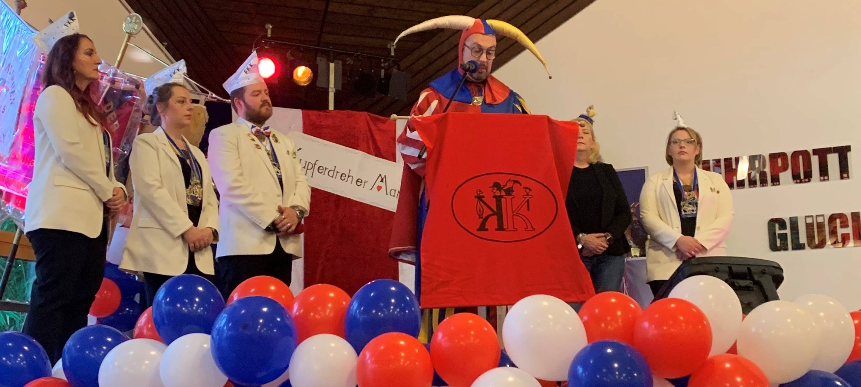 Hoppeditz erwacht in Essen: Kupferdreh startet in die Karnevalssession