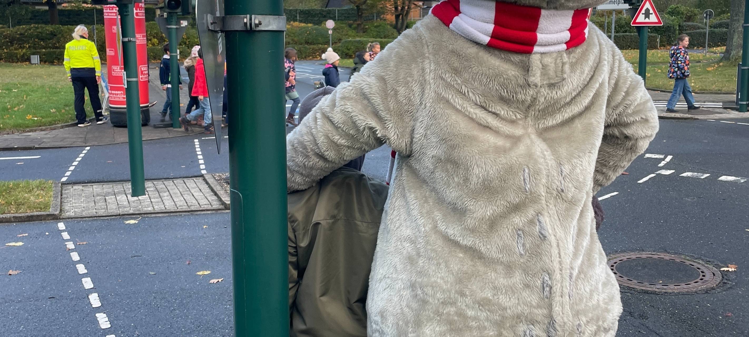 Die Radio Essen-Verkehrssicherheitsaktion: Der Elchtest für Kinder mit Emil