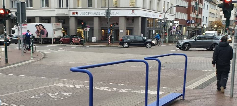 Haltestangen-Chaos in Essen sorgt für viel Diskussion