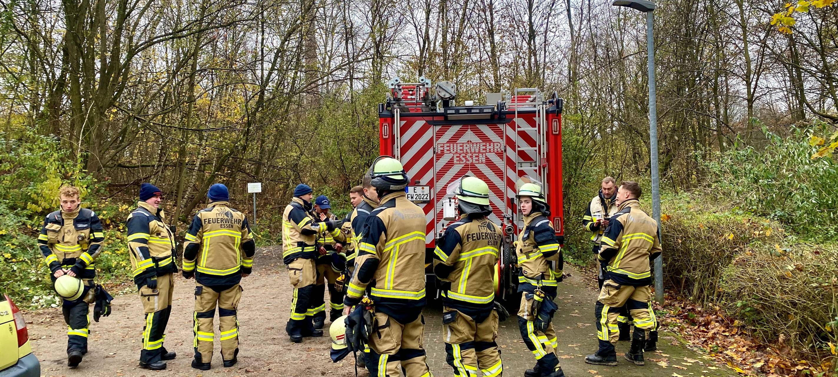 Gefährlicher Bunker in Essen wieder geöffnet - Feuerwehr im Einsatz