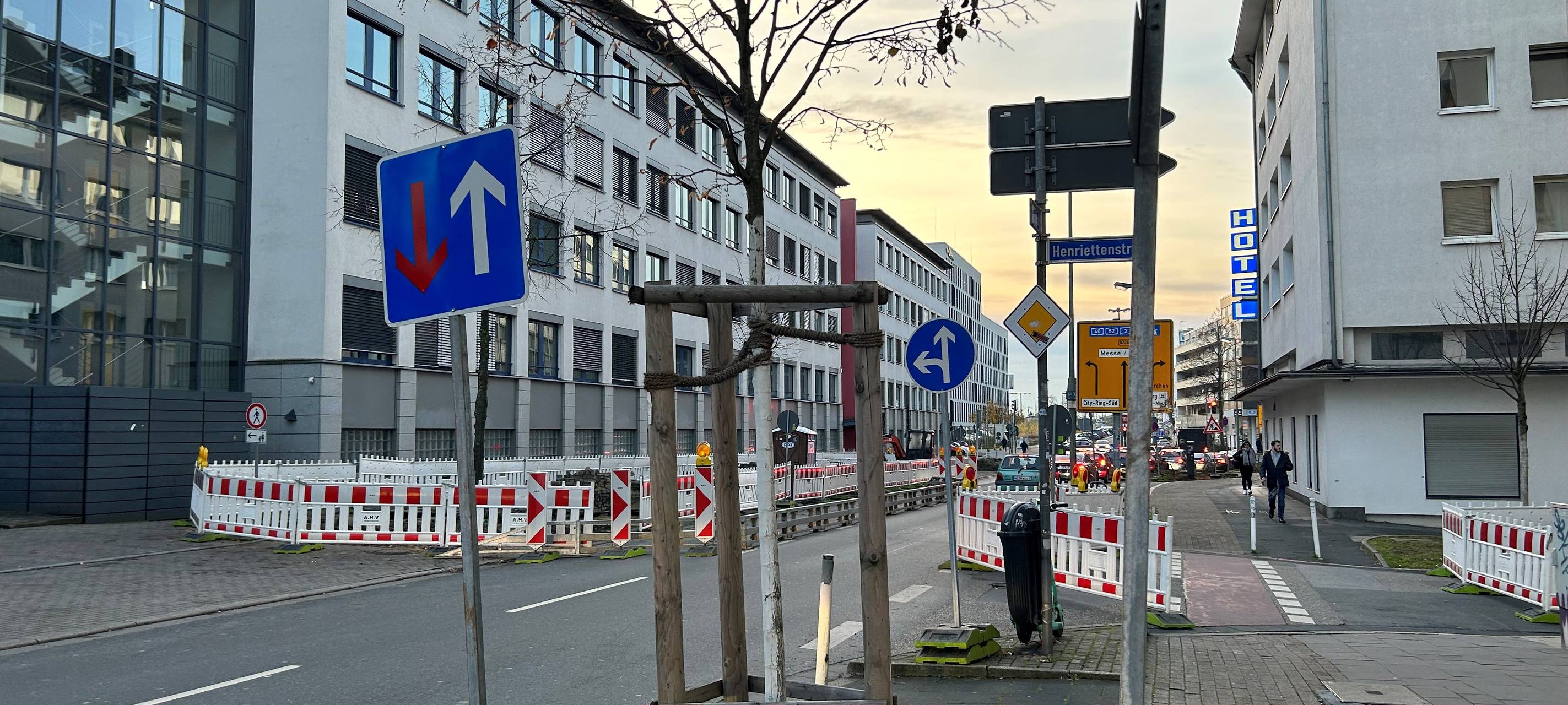 Straße in Essen bleibt große Baustelle