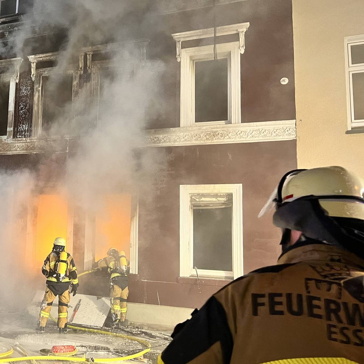 Schwere Explosion In Essen Mindestens Eine Person Schwerverletzt schwere-explosion-in-essen-mindestens-eine-person-schwerverletzt