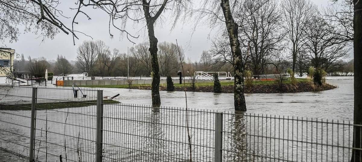 Hochwasser in Essen – so sieht es an der Ruhr am 1. Weihnachtstag aus