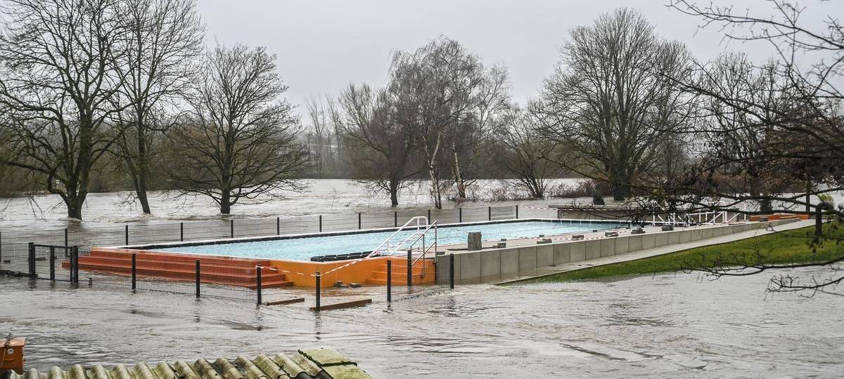 Hochwasser in Essen – so sieht es an der Ruhr am 1. Weihnachtstag aus