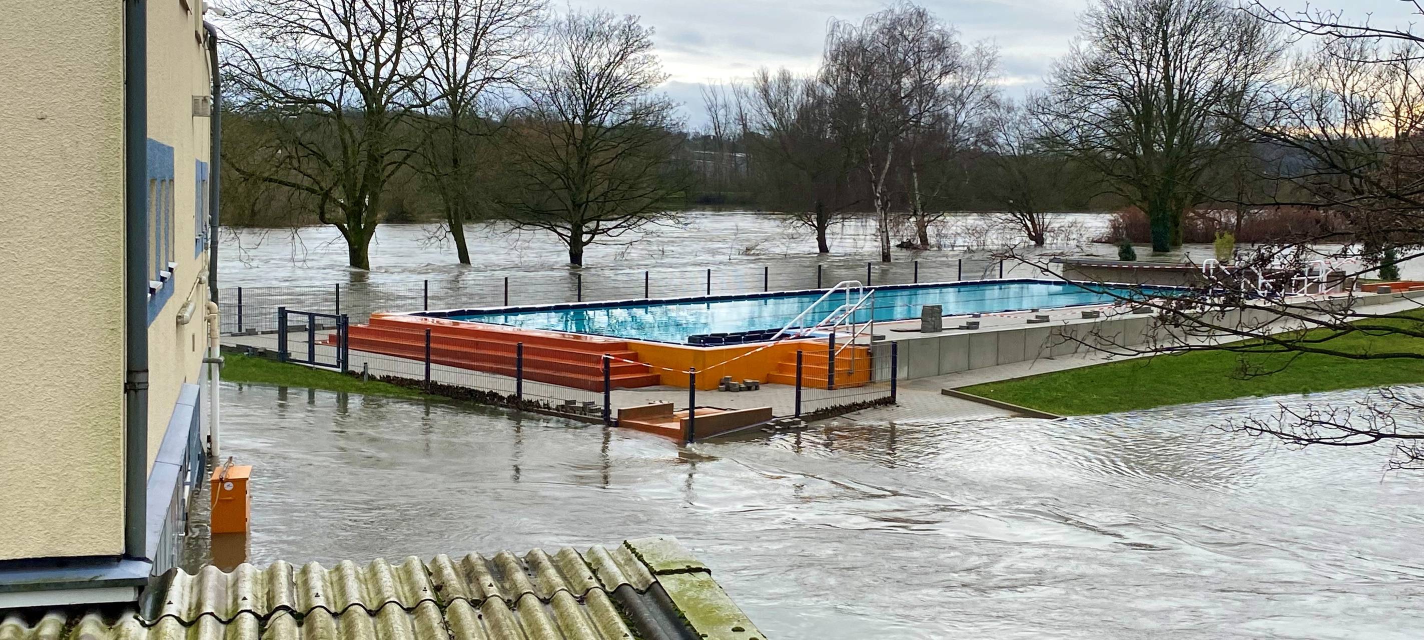 Hochwasser in Essen: Stresstest für Freibad