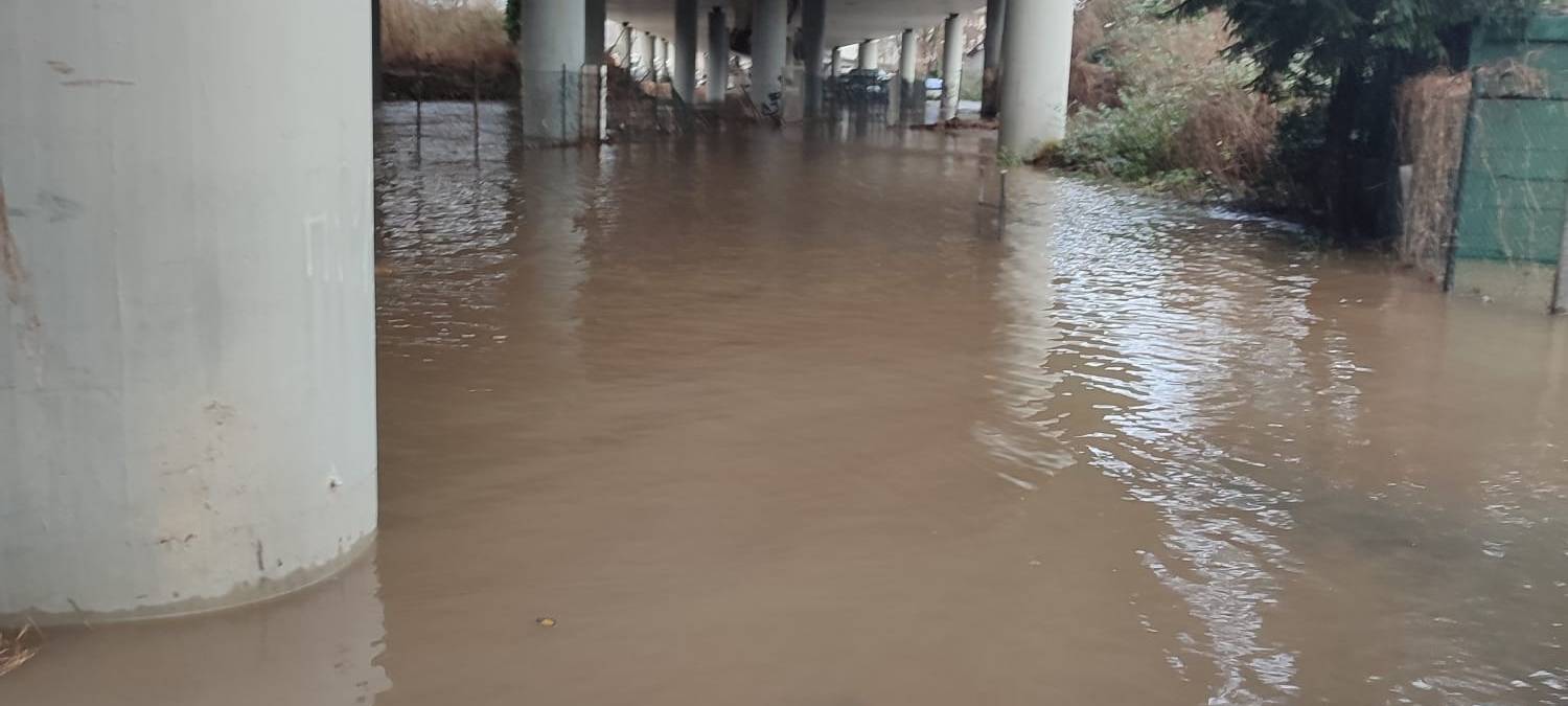 Hochwasser am Deilbach in Essen-Kupferdreh