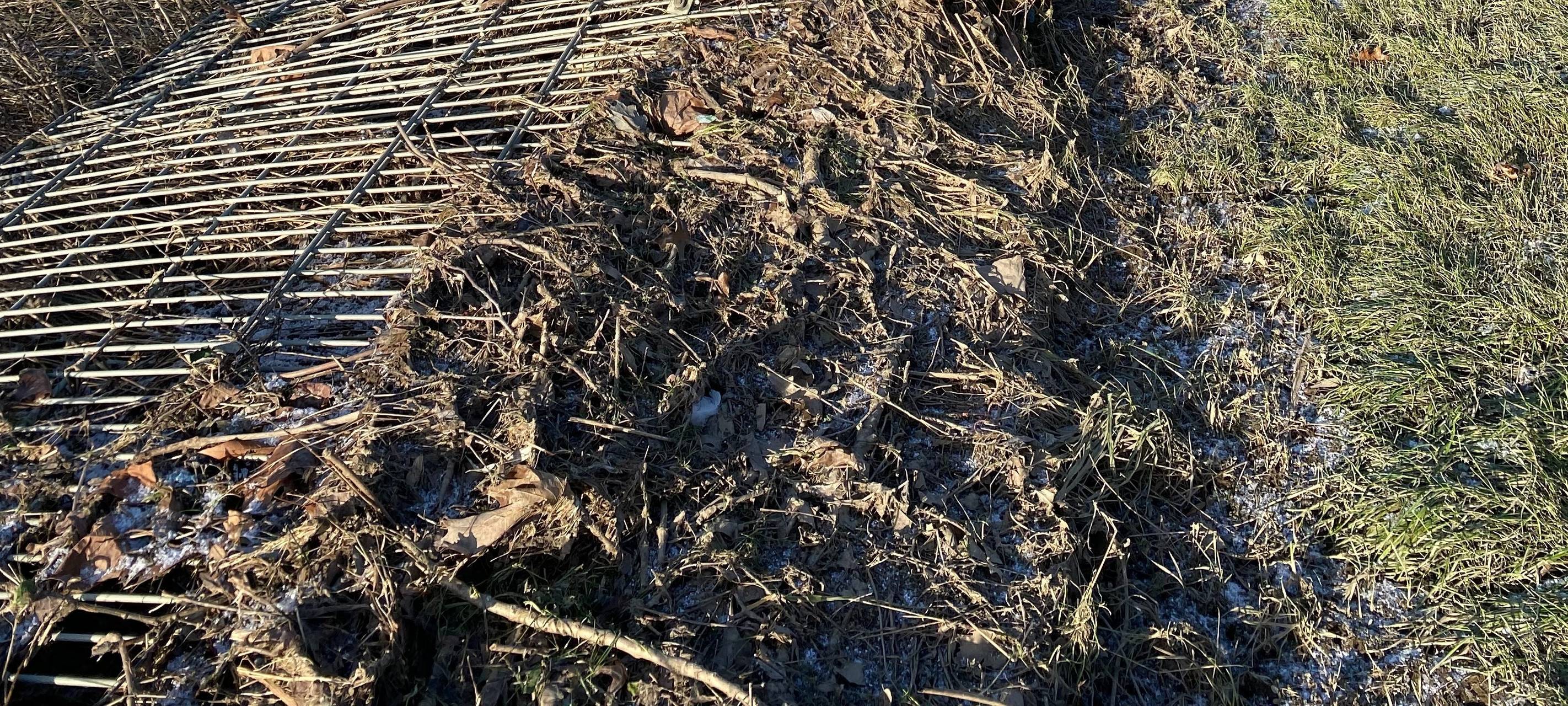 Schlamm nach Hochwasser in Essen-Steele