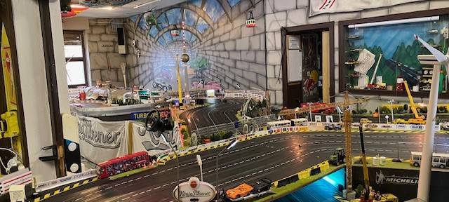 XXL-Carrerabahn in Essen vor dem Aus