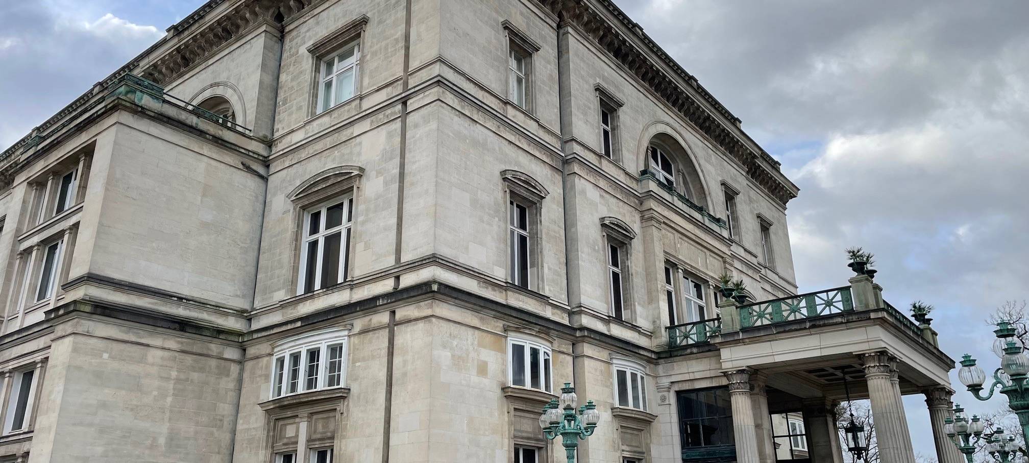 Villa Hügel öffnet Radio Essen verschlossene Türen