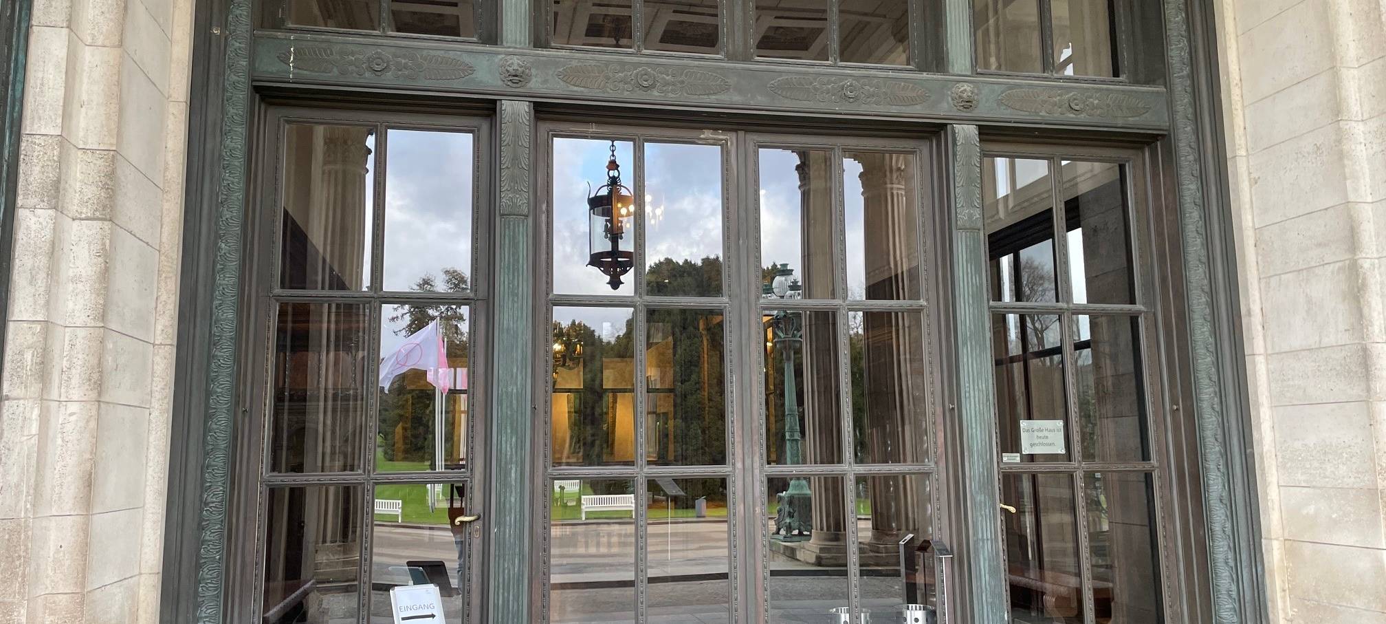 Villa Hügel öffnet Radio Essen verschlossene Türen