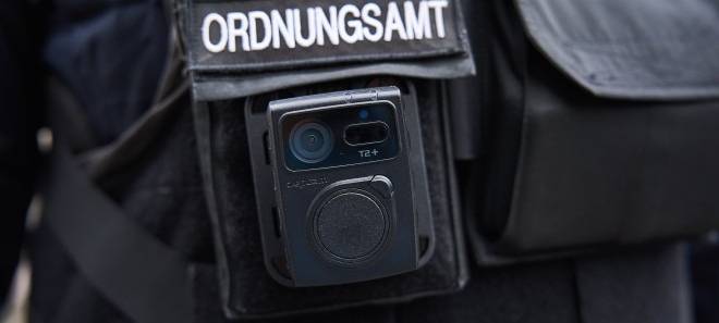 Stadt Essen startet Testphase mit Bodycams für Mitarbeitende