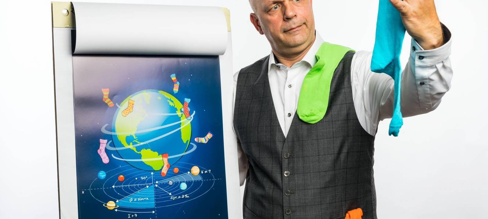 Zauberer aus Essen: Fred Funke und seine magischen Freunde im Theater Courage