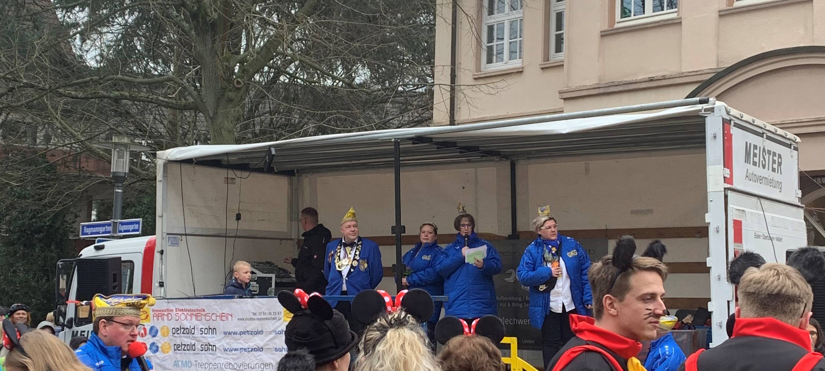 Karnevalssonntag in Essen: Spaß für Jung und Alt