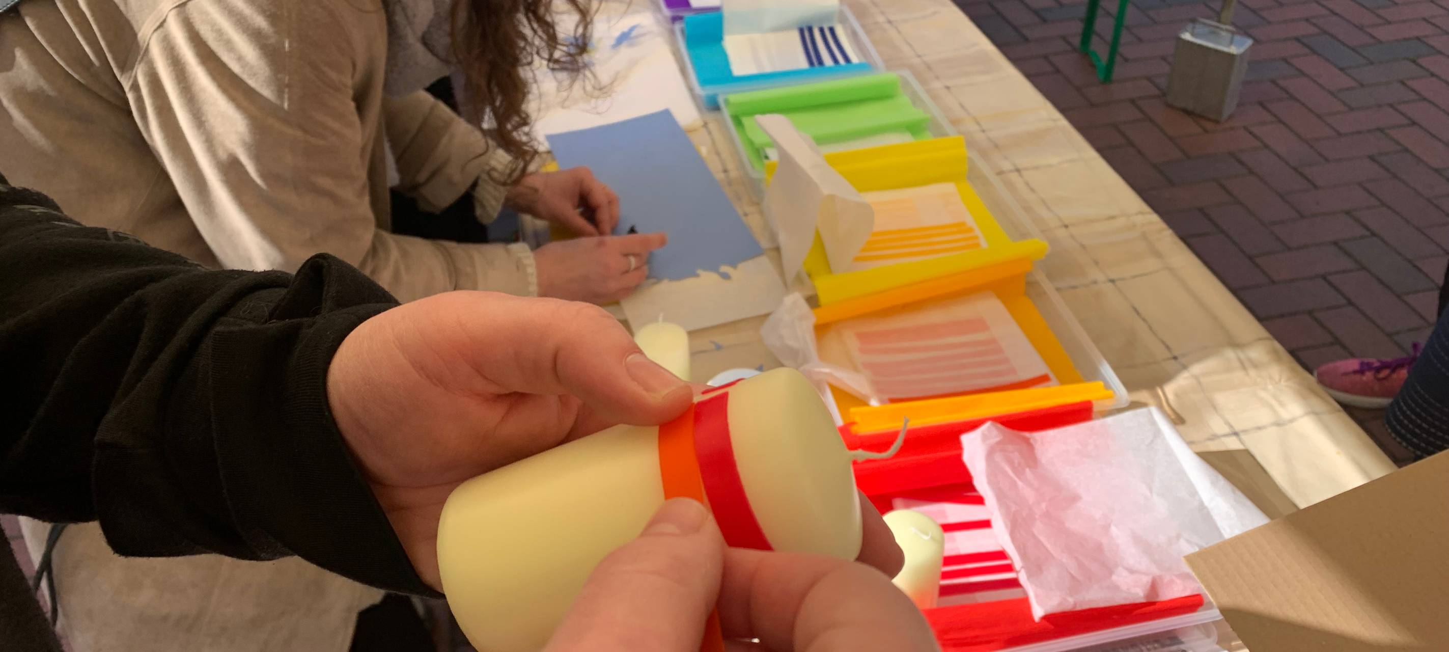 Menschenkette in Essen als Zeichen gegen Rassismus