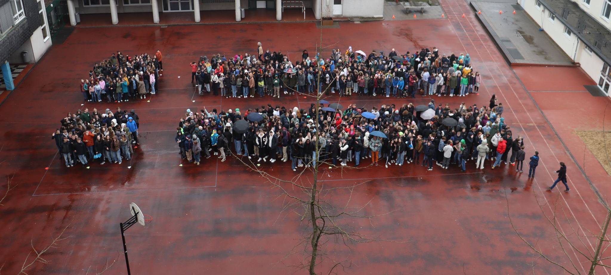 Schüler in Essen protestieren für eine bessere Bildungspolitik
