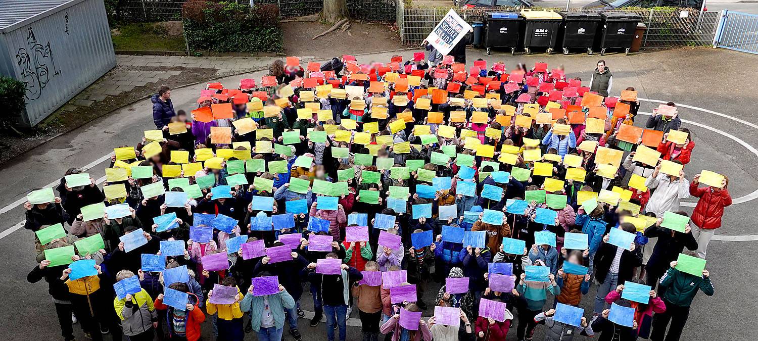 Grundschulen in Essen setzen buntes Zeichen gegen Rassismus