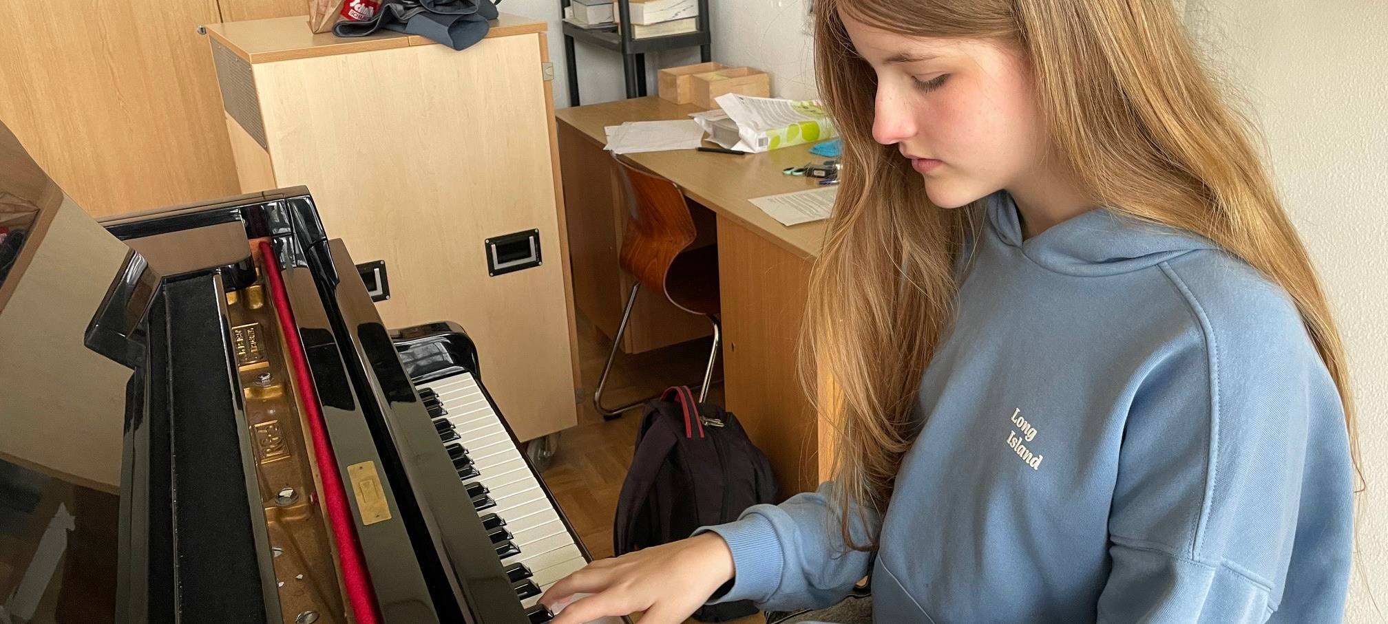 12jährige Rosalie aus Essen startet durch