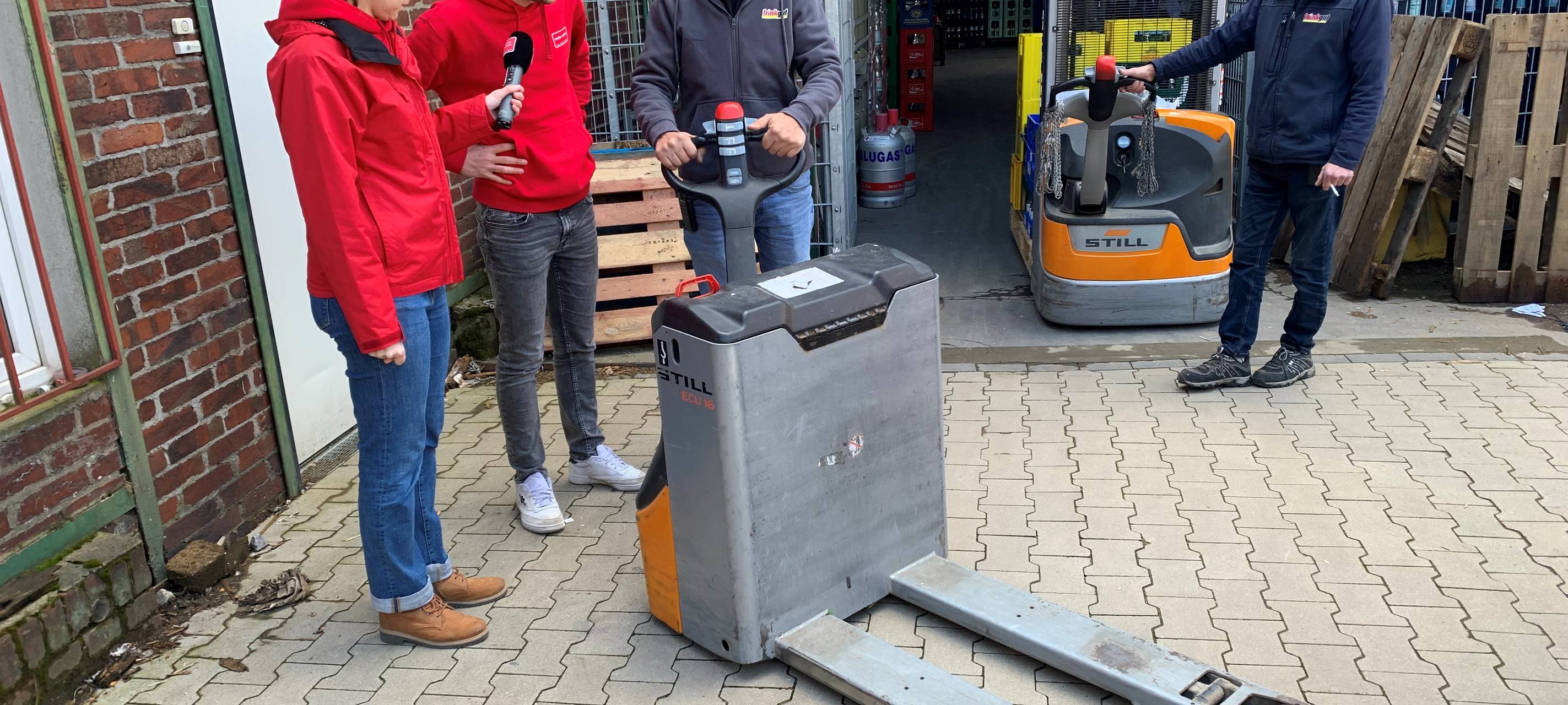 Das Radio Essen-Frühschicht-Praktikum - Moderatoren in Eurem Job