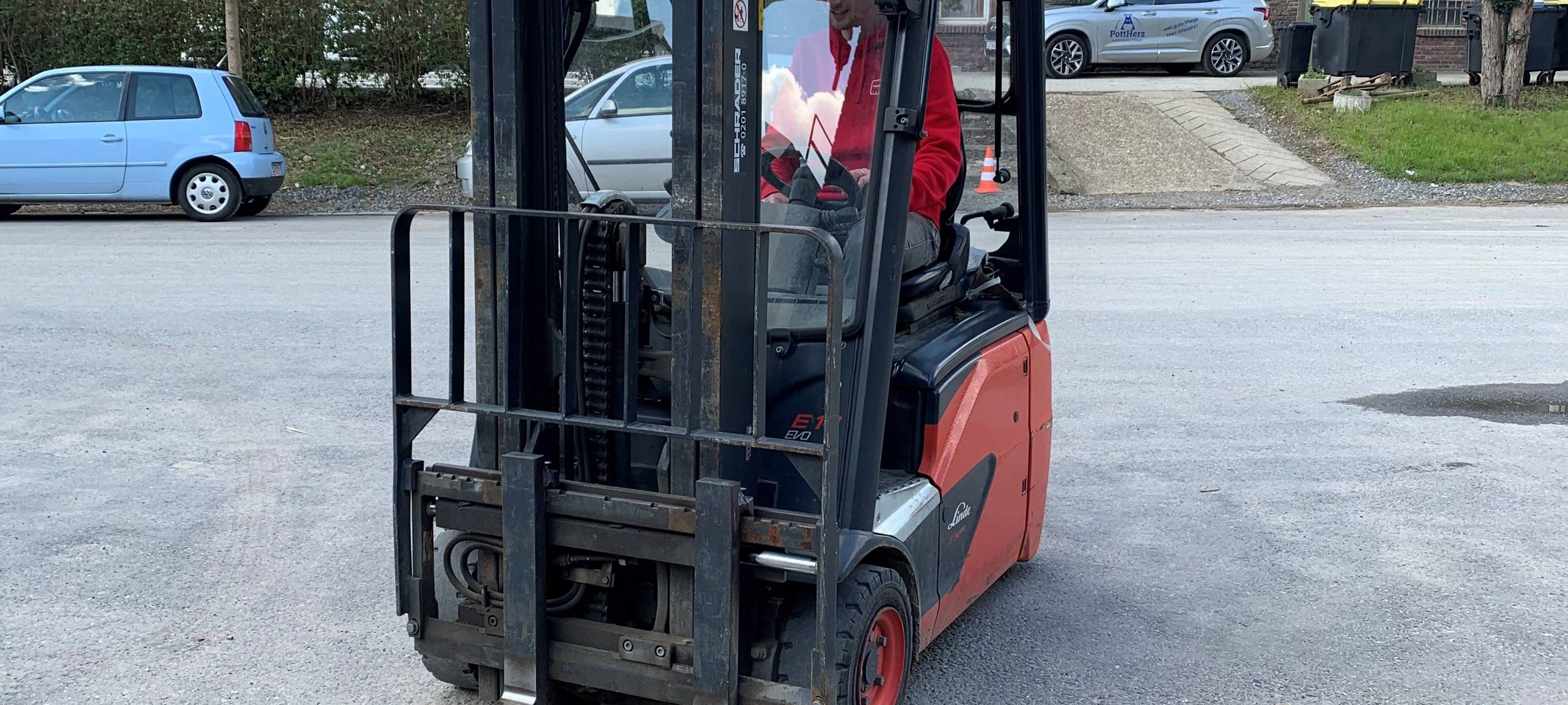 Das Radio Essen-Frühschicht-Praktikum - Moderatoren in Eurem Job