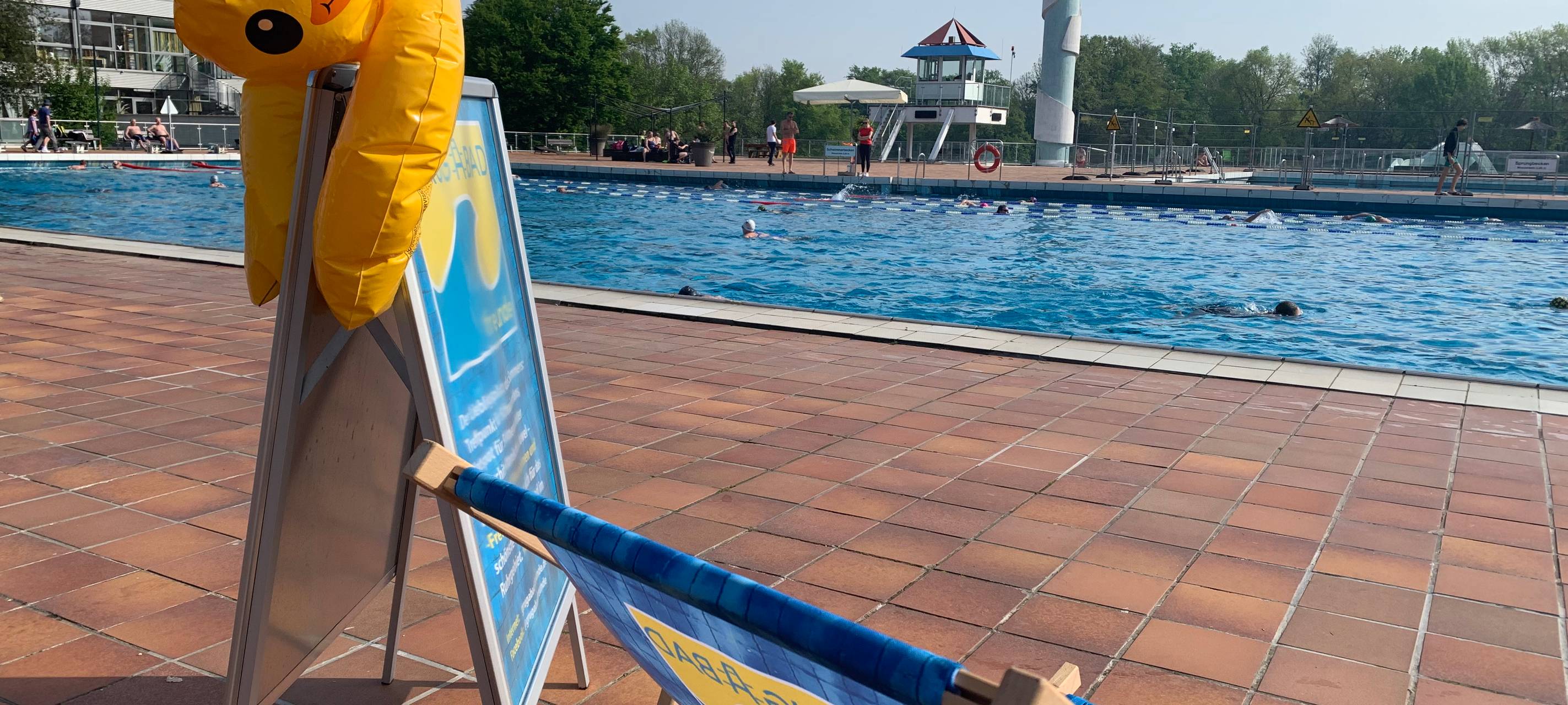 Freibadsaison in Essen startet - ab ins Wasser!