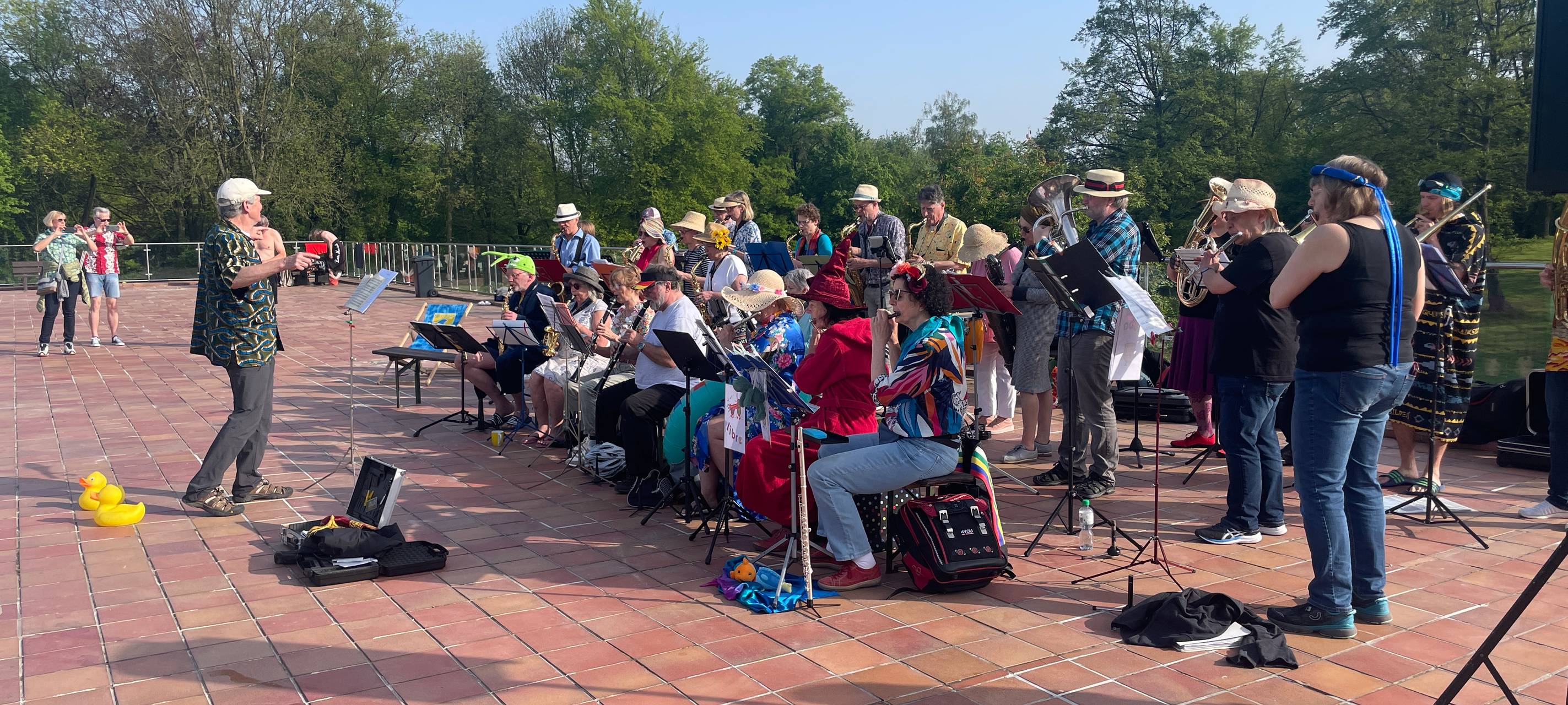 Freibadsaison in Essen startet - ab ins Wasser!