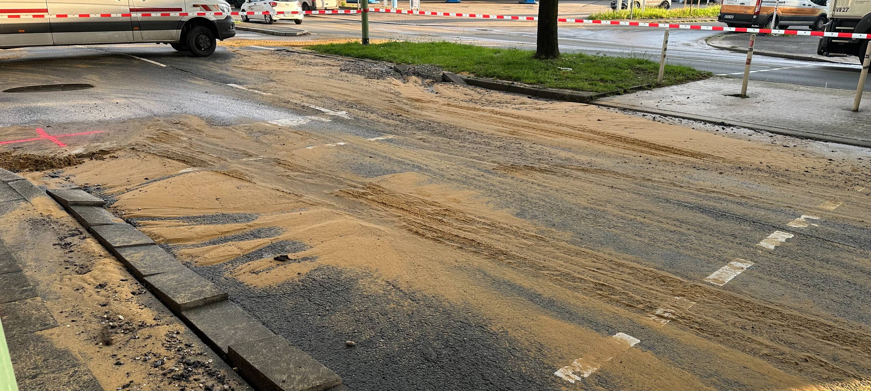 Wasserrohrbruch in Essen: Große Hauptstraße betroffen