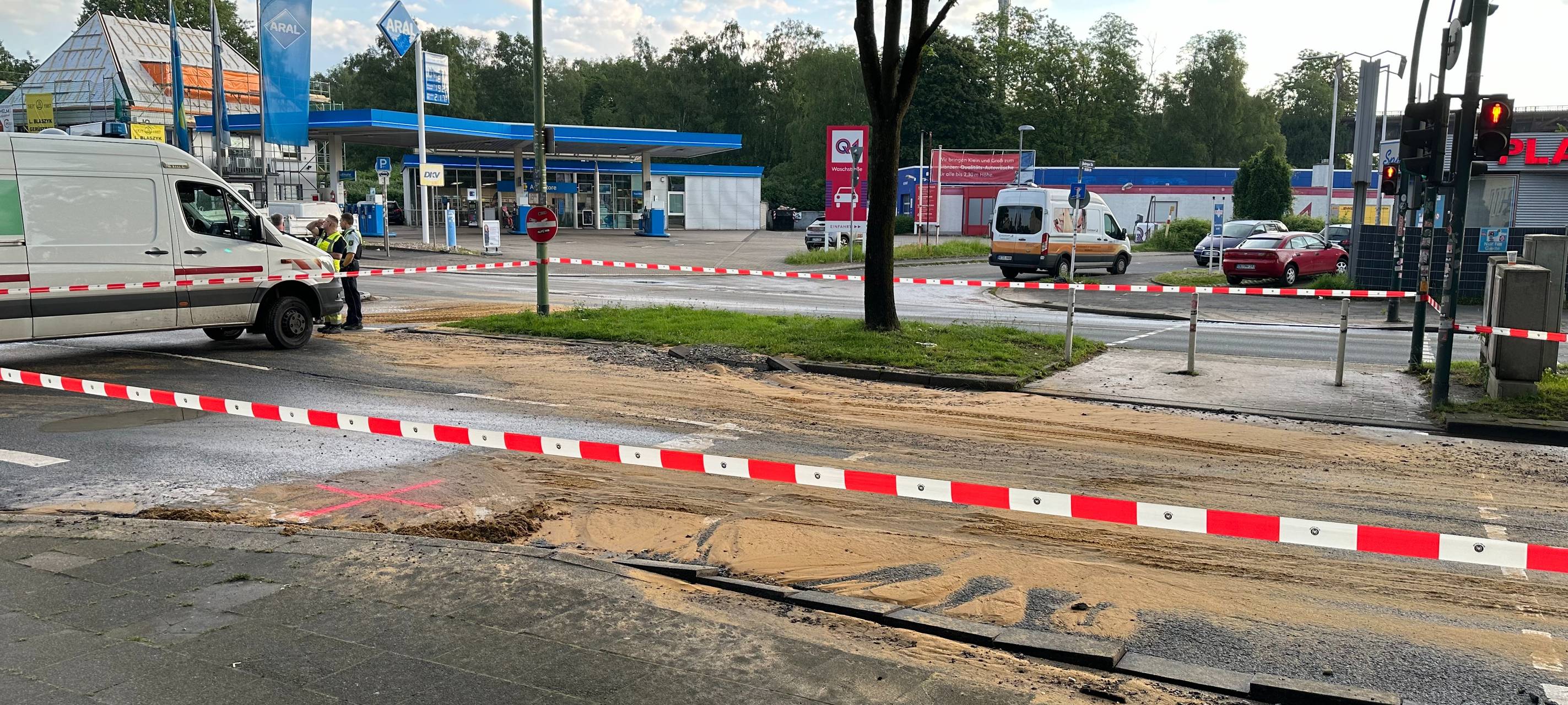 Wasserrohrbruch in Essen: Große Hauptstraße betroffen