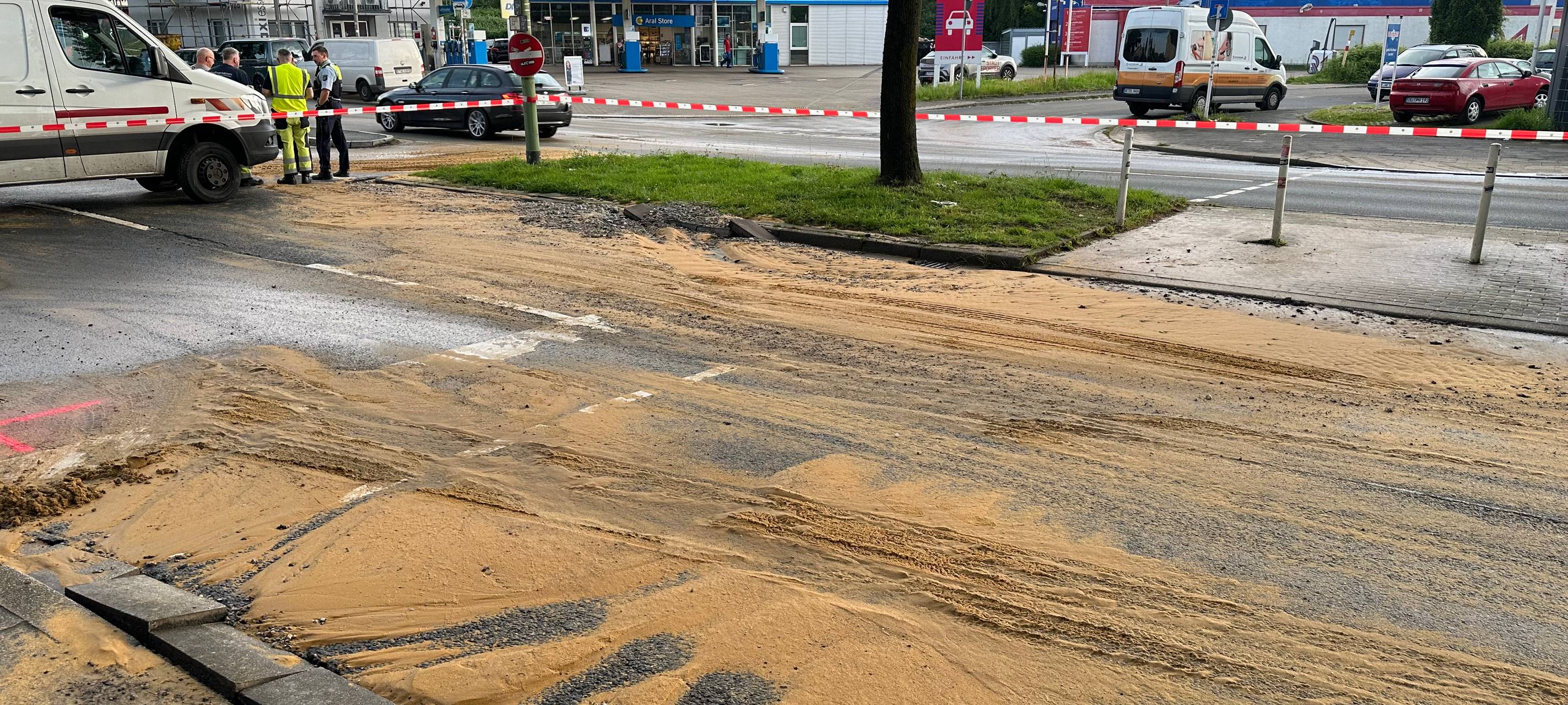 Wasserrohrbruch in Essen: Große Hauptstraße betroffen