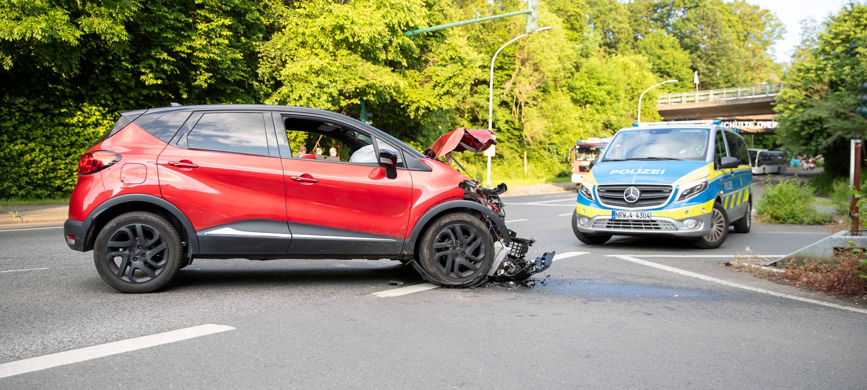 Zwei Unfälle in Essen am langen Wochenende