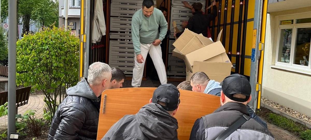 Krankenbetten-Spende aus Essen für Ukraine