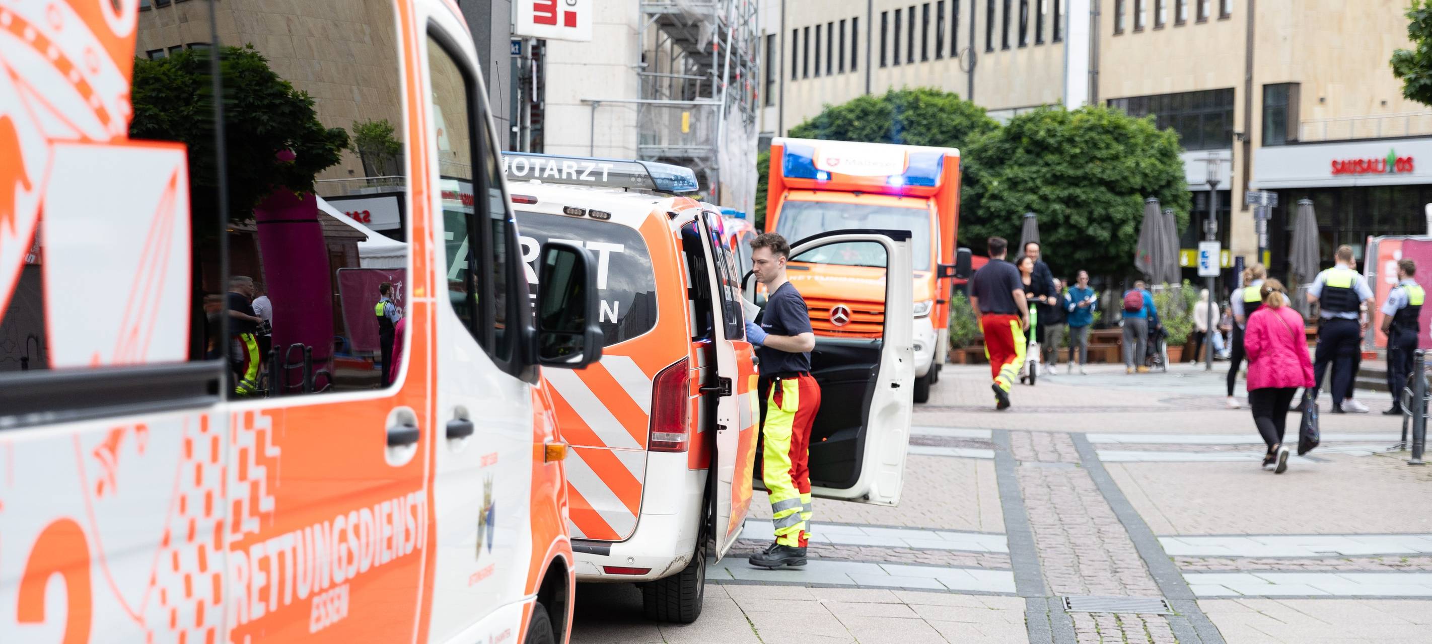 Übelkeit am Imbiss-Stand in Essen – Polizei schreitet ein
