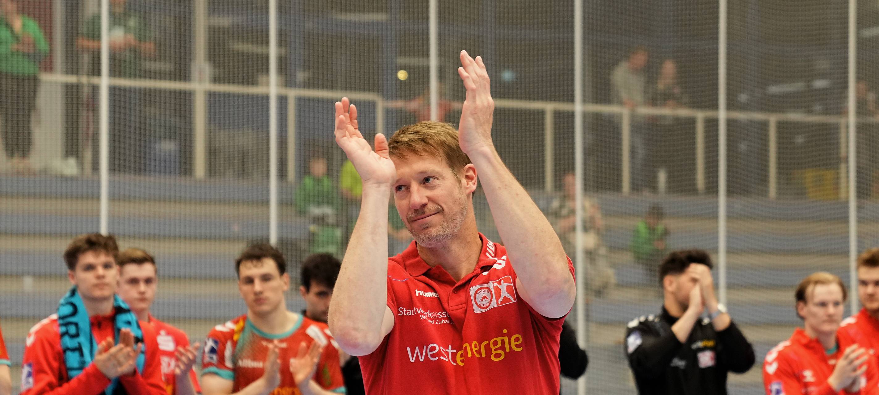 TUSEM Essen verabschiedet sich mit Sieg aus der Saison