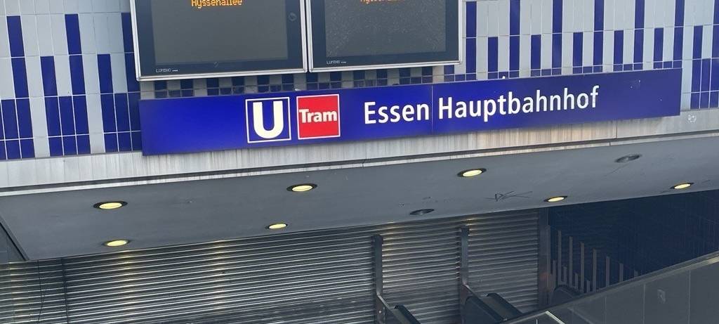 Hauptbahnhof Essen: Herrenloser Koffer entdeckt