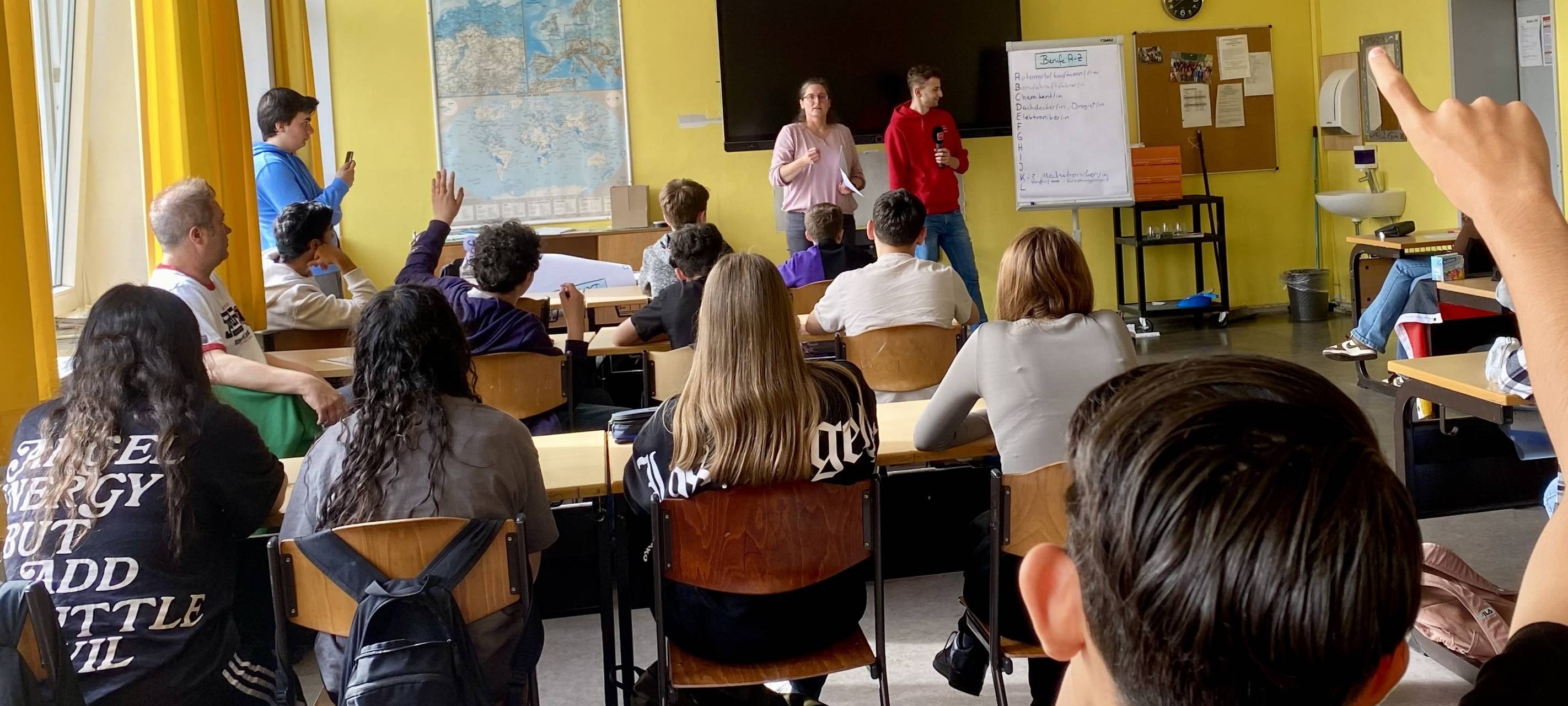 Das Radio Essen-Frühschicht-Praktikum - Moderatoren in Eurem Job