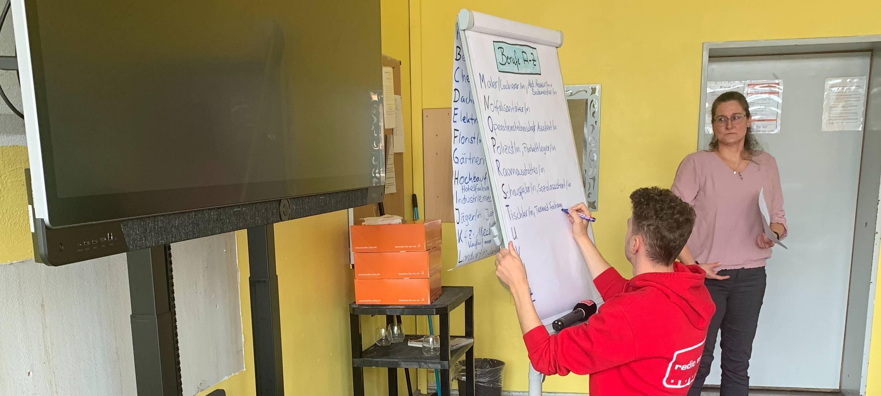 Das Radio Essen-Frühschicht-Praktikum - Moderatoren in Eurem Job