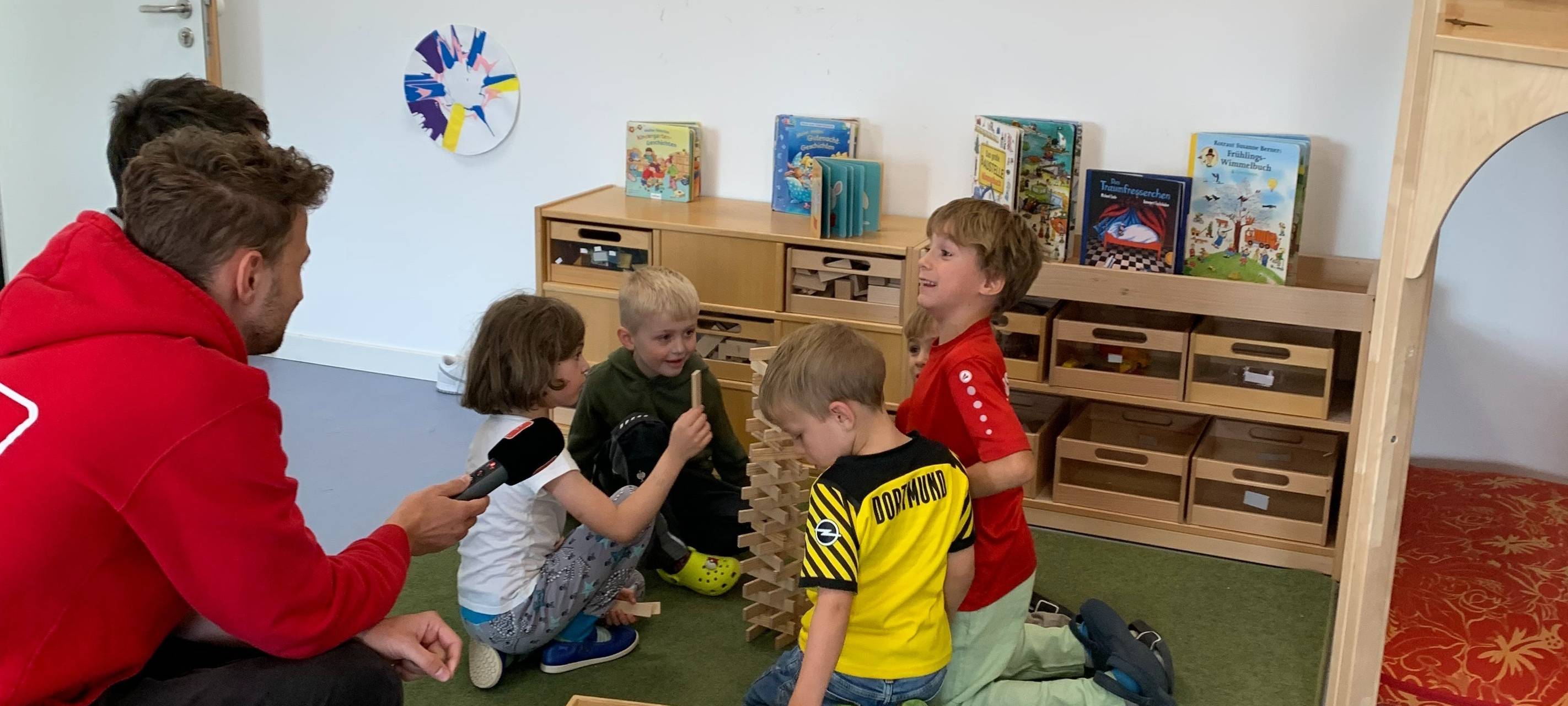 Das Radio Essen-Frühschicht-Praktikum - Moderatoren in Eurem Job