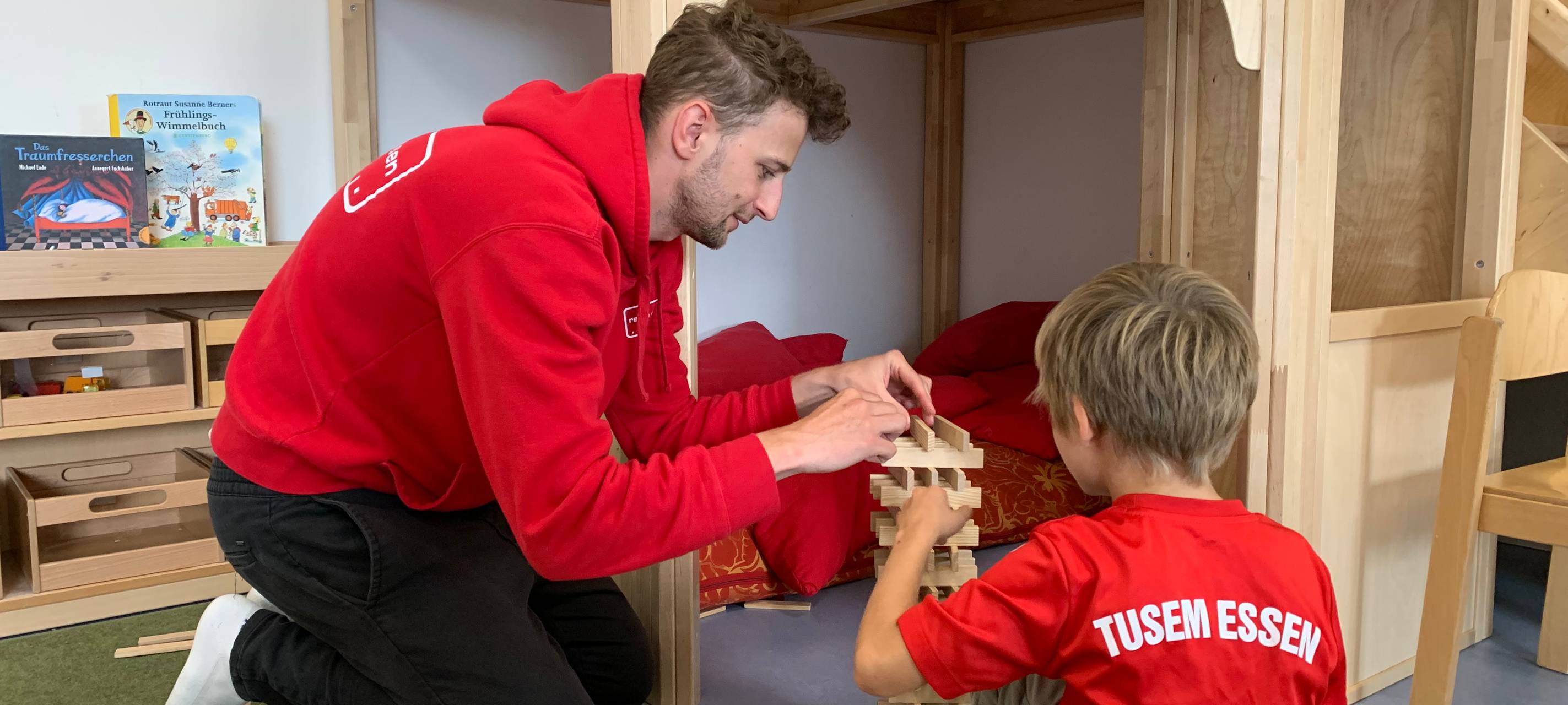 Das Radio Essen-Frühschicht-Praktikum - Moderatoren in Eurem Job