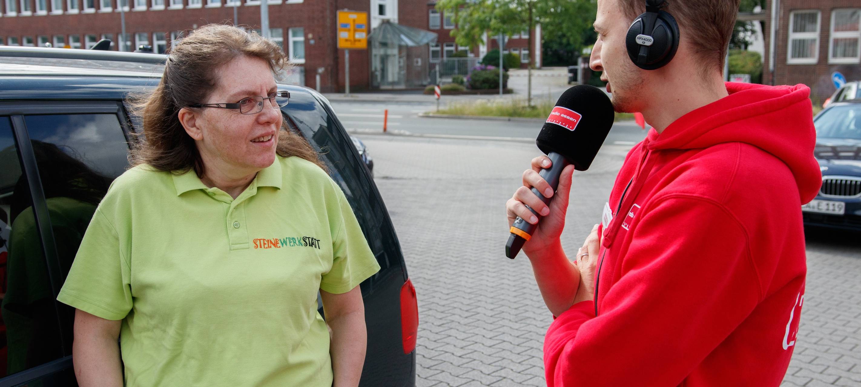 Der Radio Essen-Verkehrsmeldertag 2024: Zwischen Waschstraße und Kuchen-Buffet