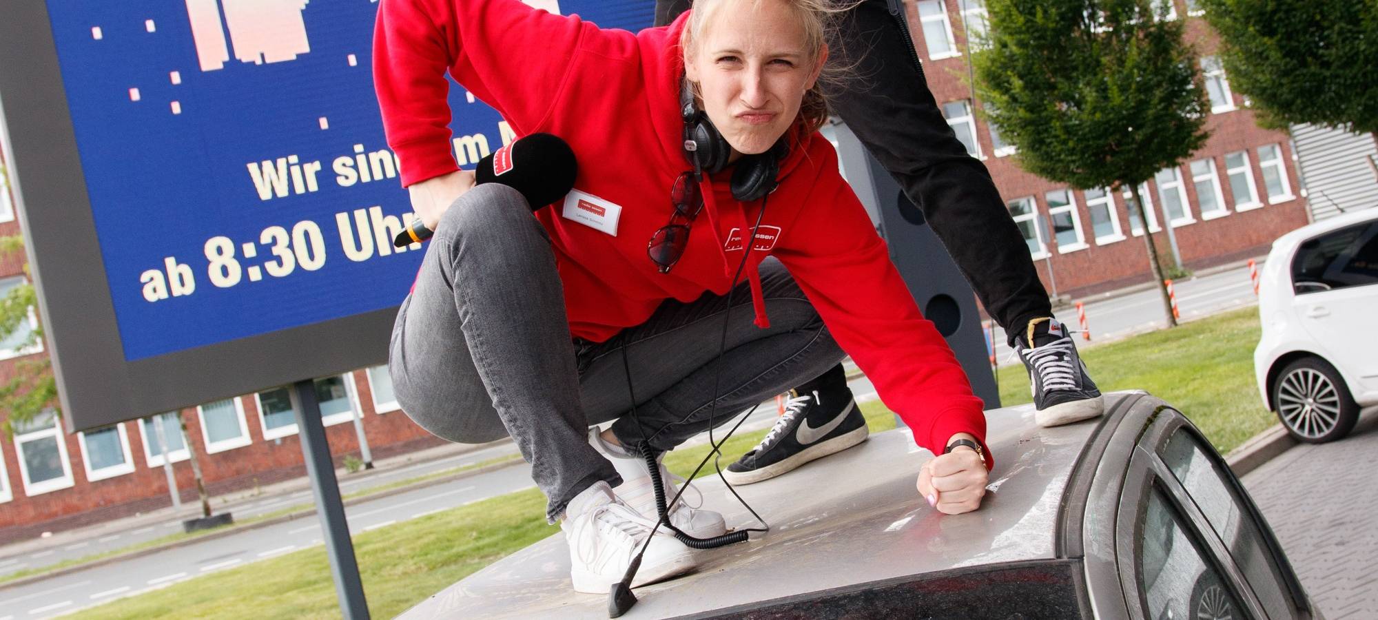 Der Radio Essen-Verkehrsmeldertag 2024: Zwischen Waschstraße und Kuchen-Buffet