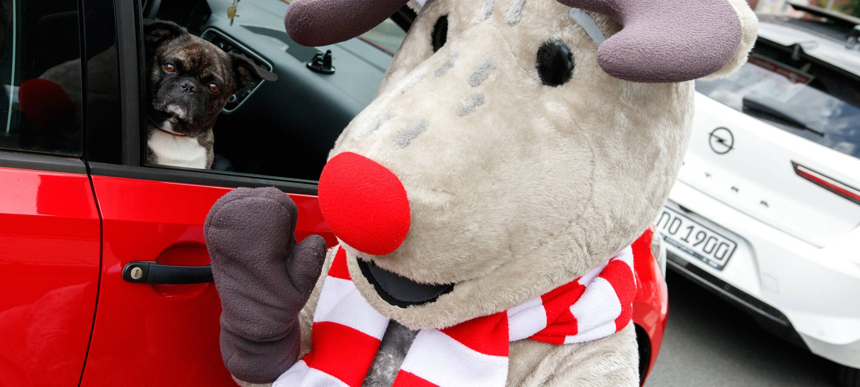 Der Radio Essen-Verkehrsmeldertag 2024: Zwischen Waschstraße und Kuchen-Buffet