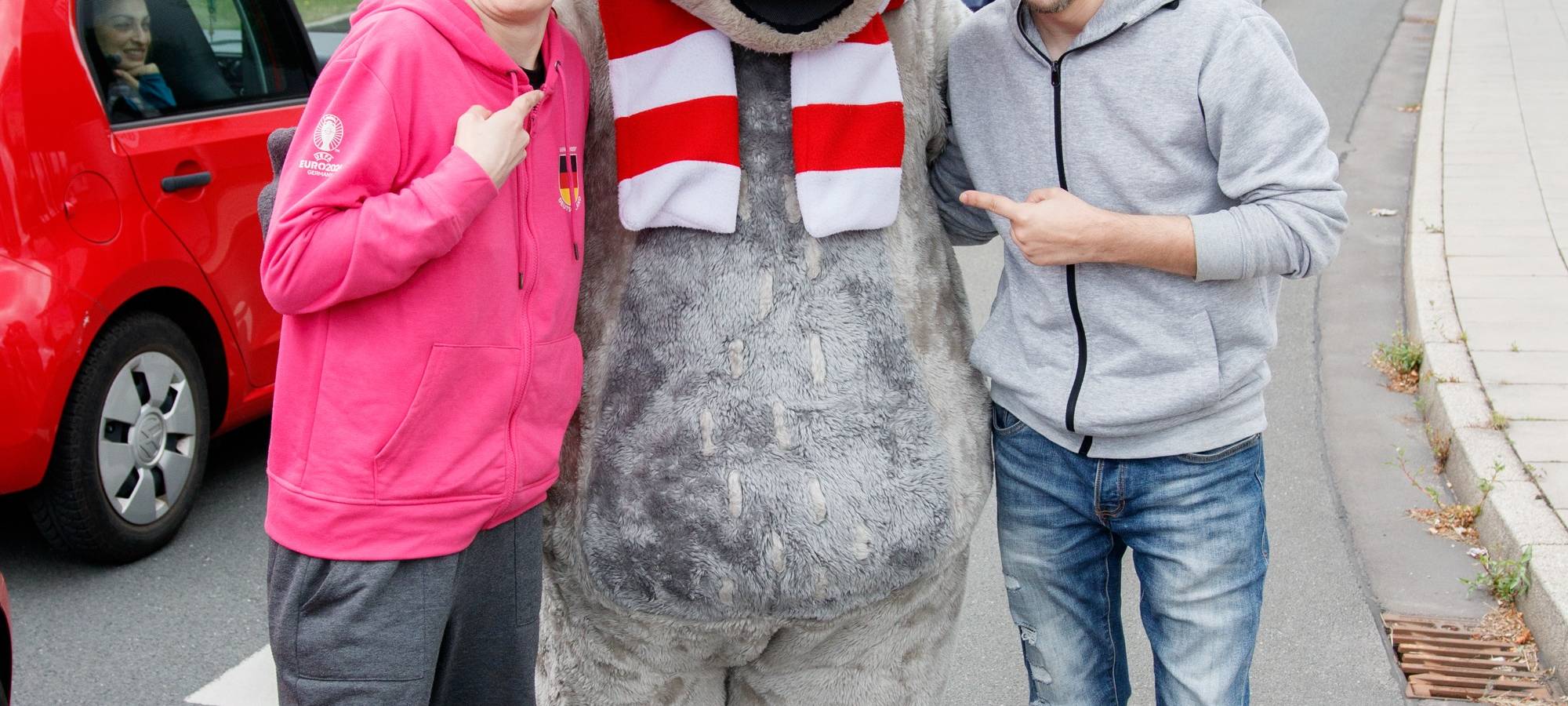 Der Radio Essen-Verkehrsmeldertag 2024: Zwischen Waschstraße und Kuchen-Buffet